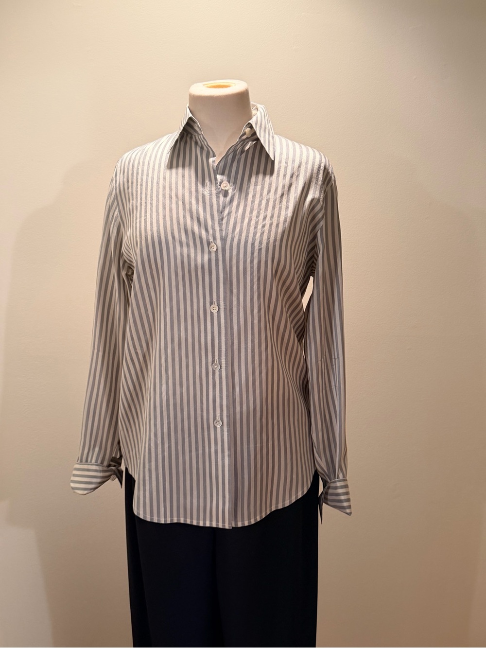 Ellen Tracy Men’s Vertical Stripe Button-Down Shirt - White & Gray